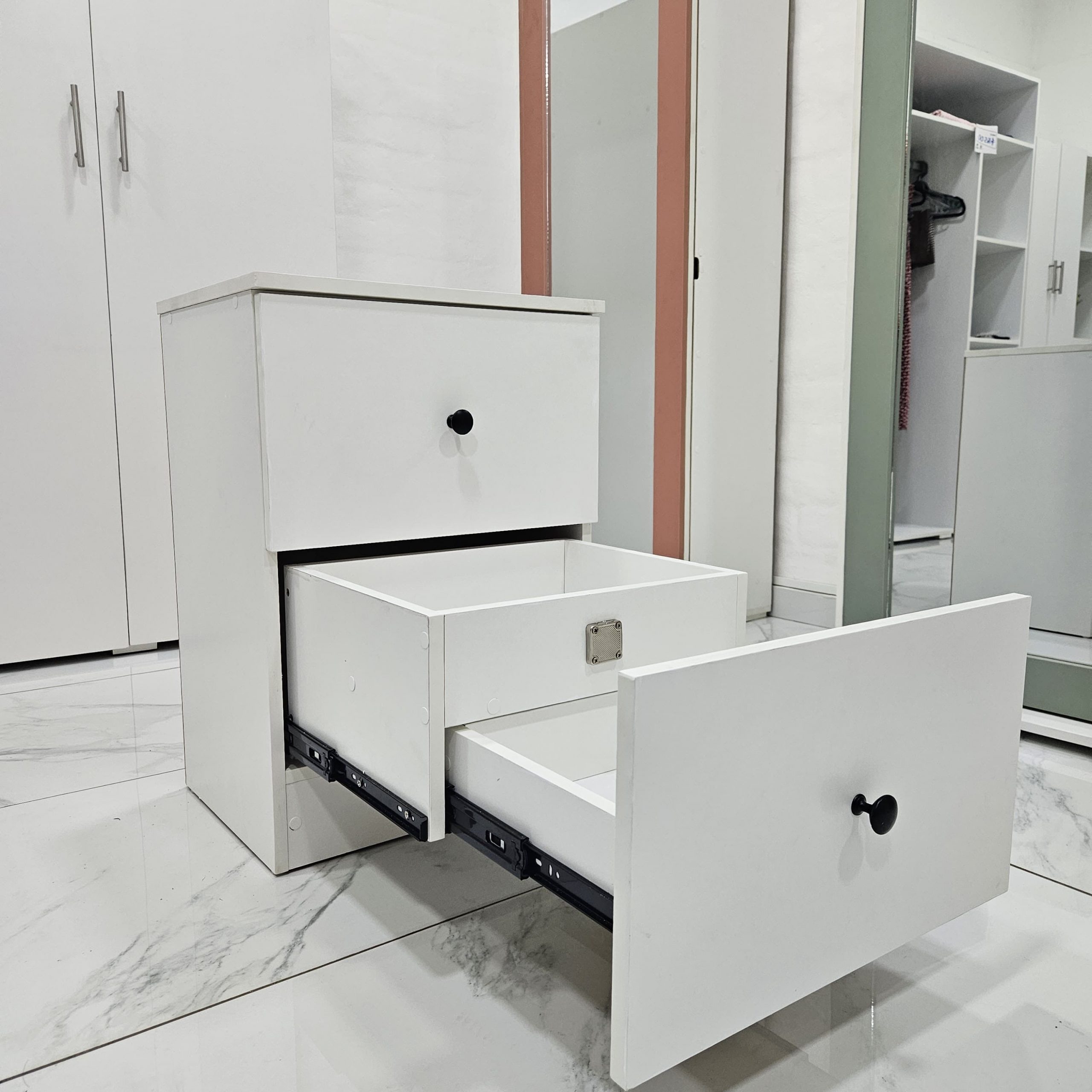 Mesa de Noche con gaveta oculta Blanca - Imagen 3